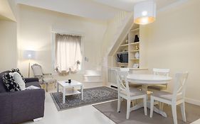 Unyca - Luxury Central Suite