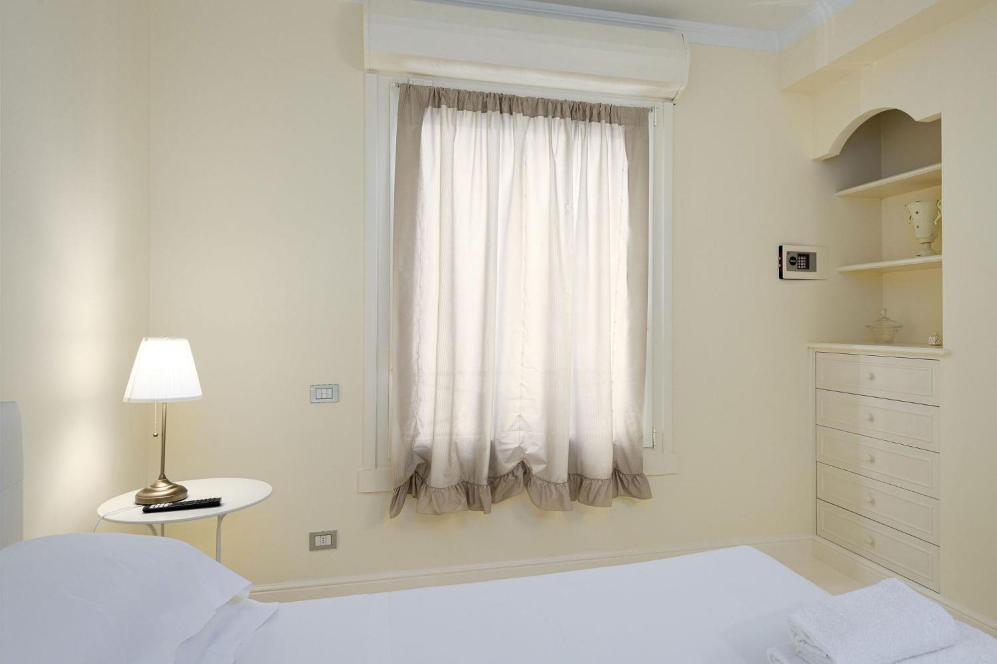 Unyca - Luxury Central Suite Firenze Esterno foto