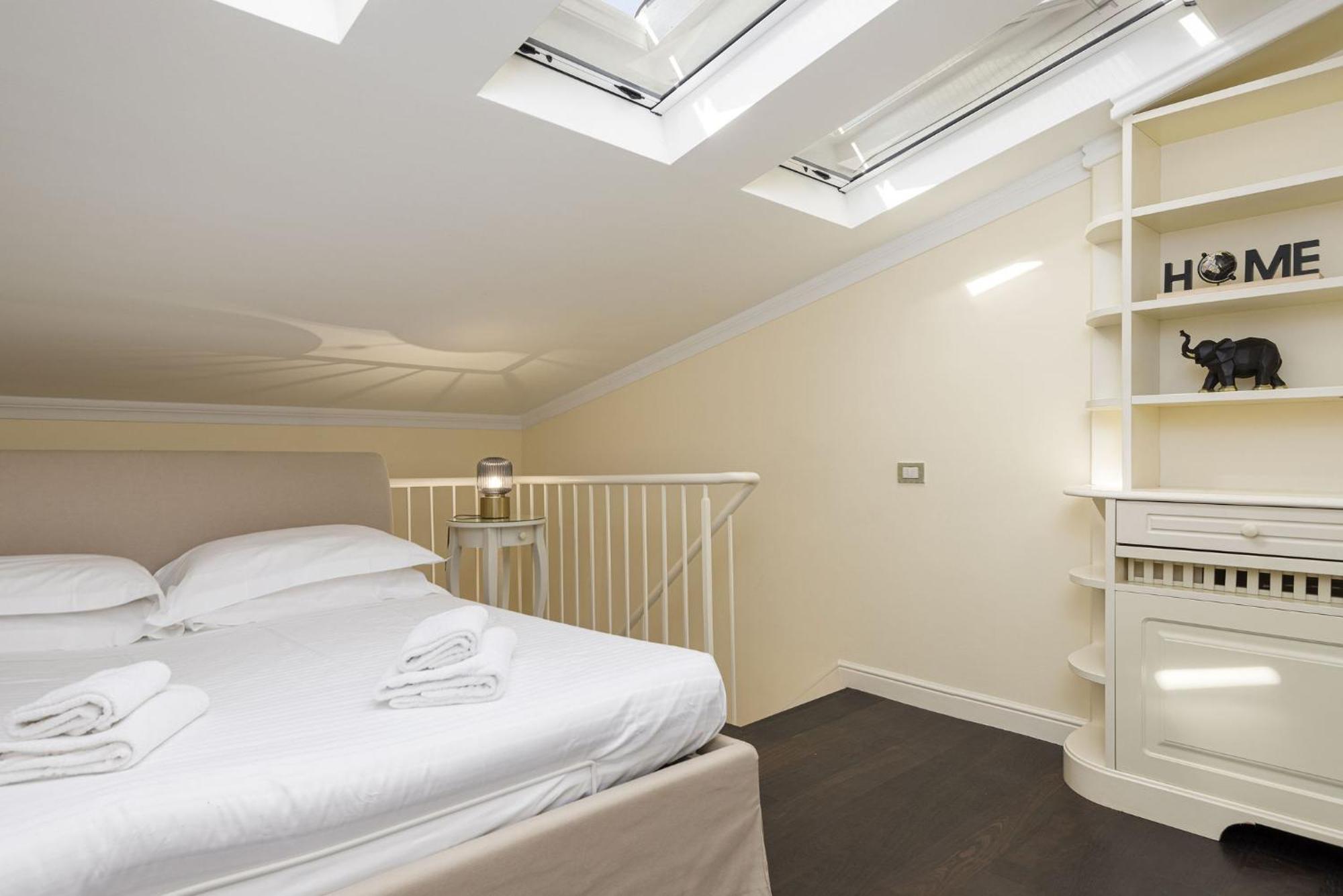 Unyca - Luxury Central Suite Firenze Esterno foto