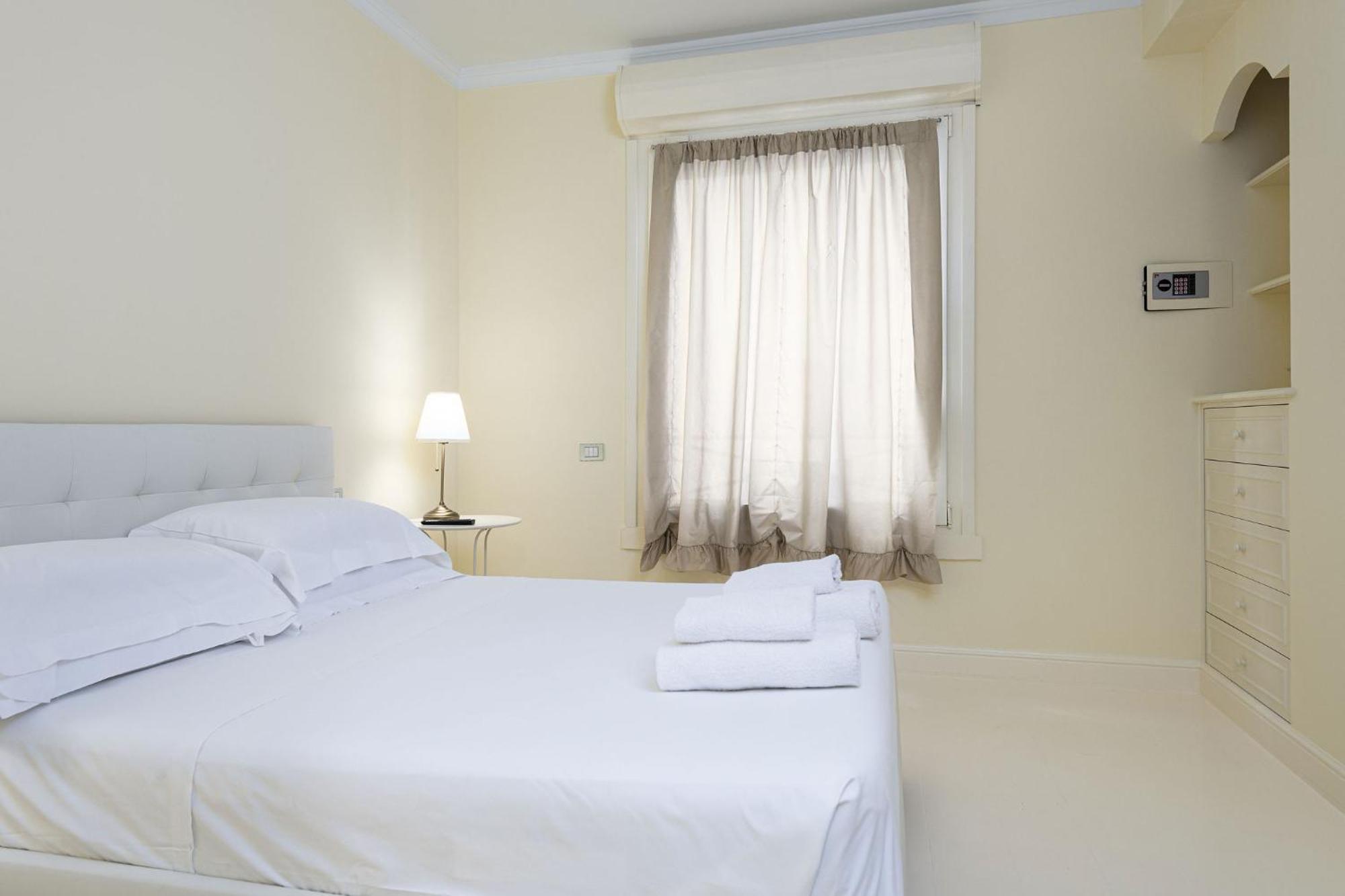 Unyca - Luxury Central Suite Firenze Esterno foto